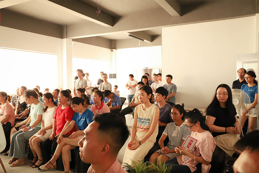 广州景晴光电LED控制器厂家员工生日会
