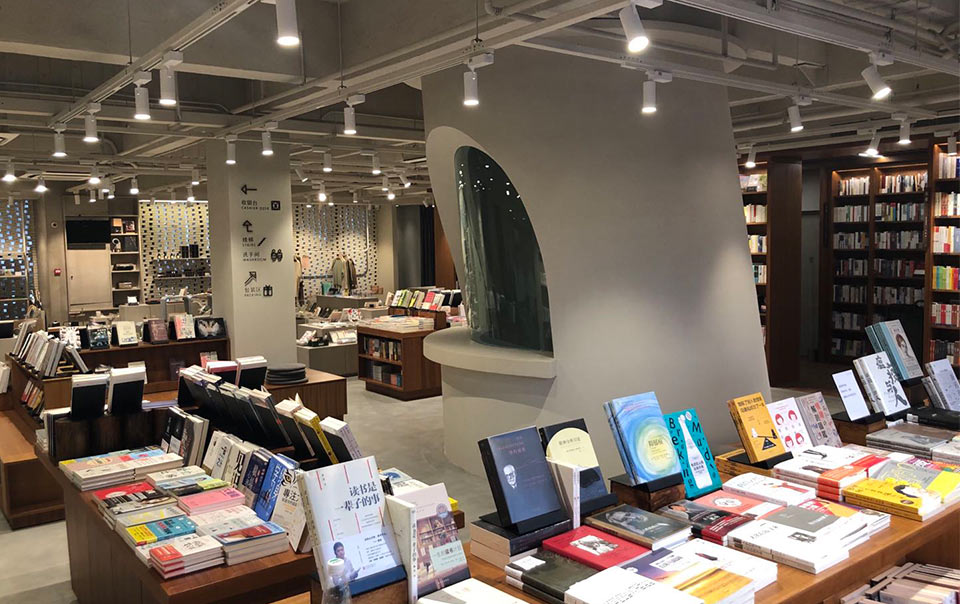 江门几米方圆书店的照明灯光控制系统 广州景晴光电LED控制器