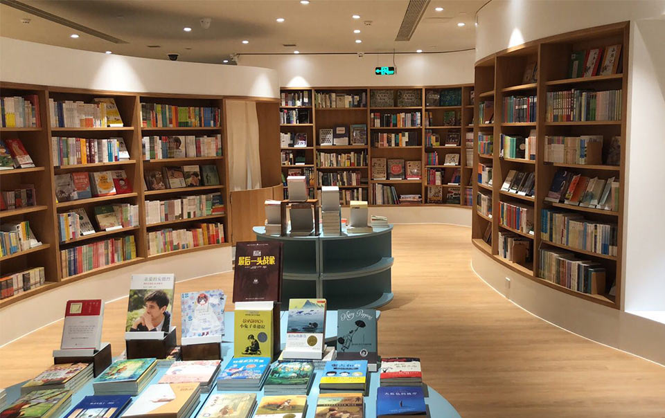 江门几米方圆书店的照明灯光控制系统 广州景晴光电LED控制器